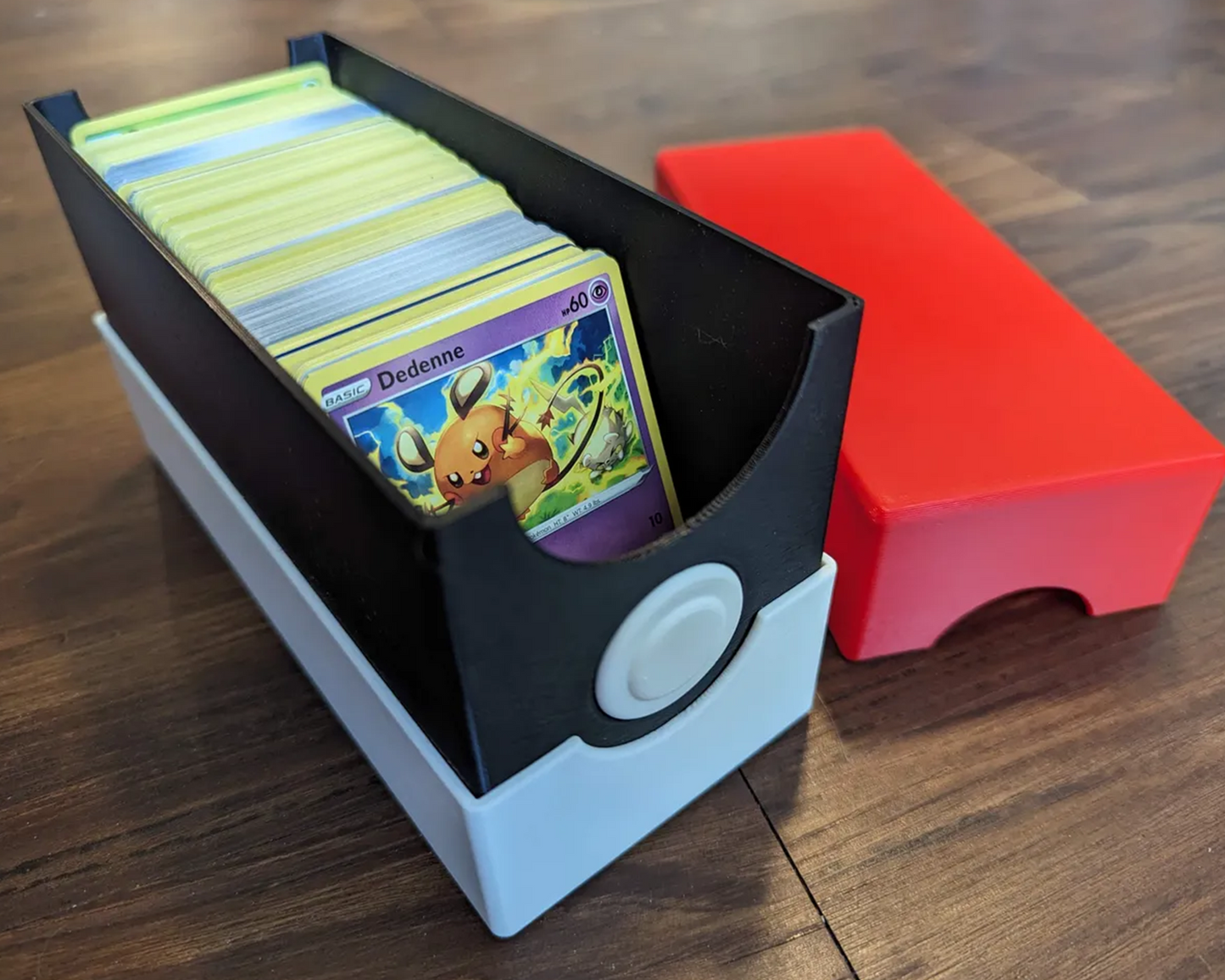 Pokemon-Karten Box